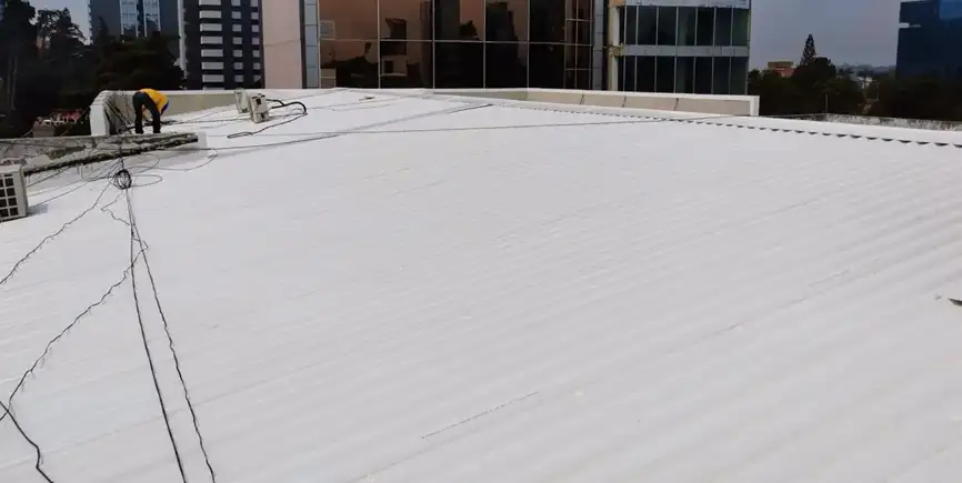 instalación láminas troqueladas y paneles guatemala