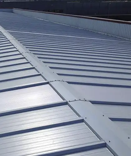 asesoría en proyectos de construcción, remodelación, obra gris, mantenimiento de cubiertas, muro, canales e instalación de láminas troqueladas y panel termo acústico